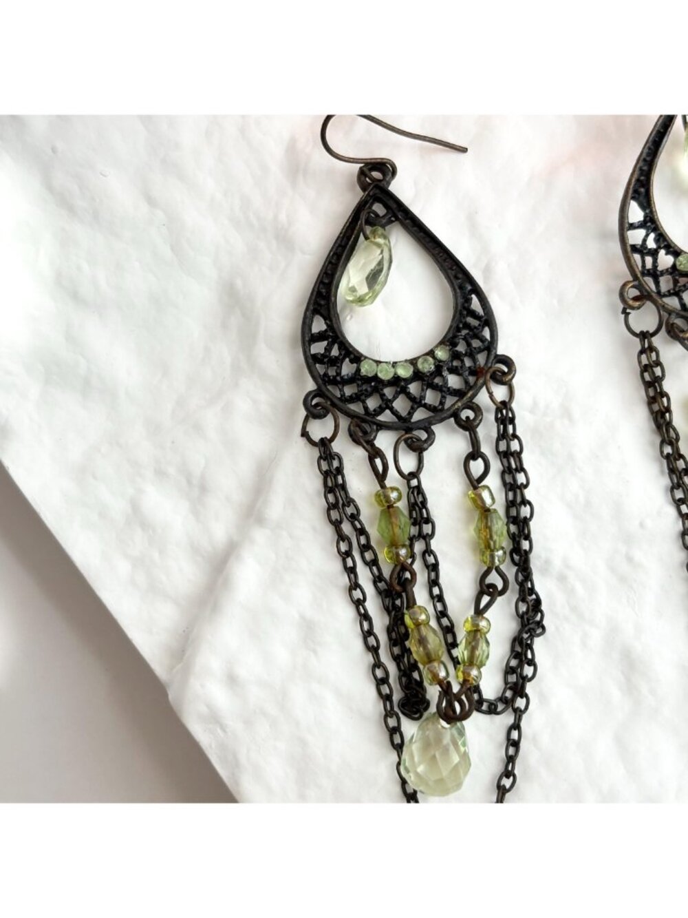 Ultra Dark Silver Toned Green Rhinestone Chandelier Vintage Dangle Earrings - Picture 11 of 13